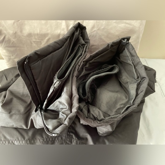 Snow pants - Picture 5 of 5